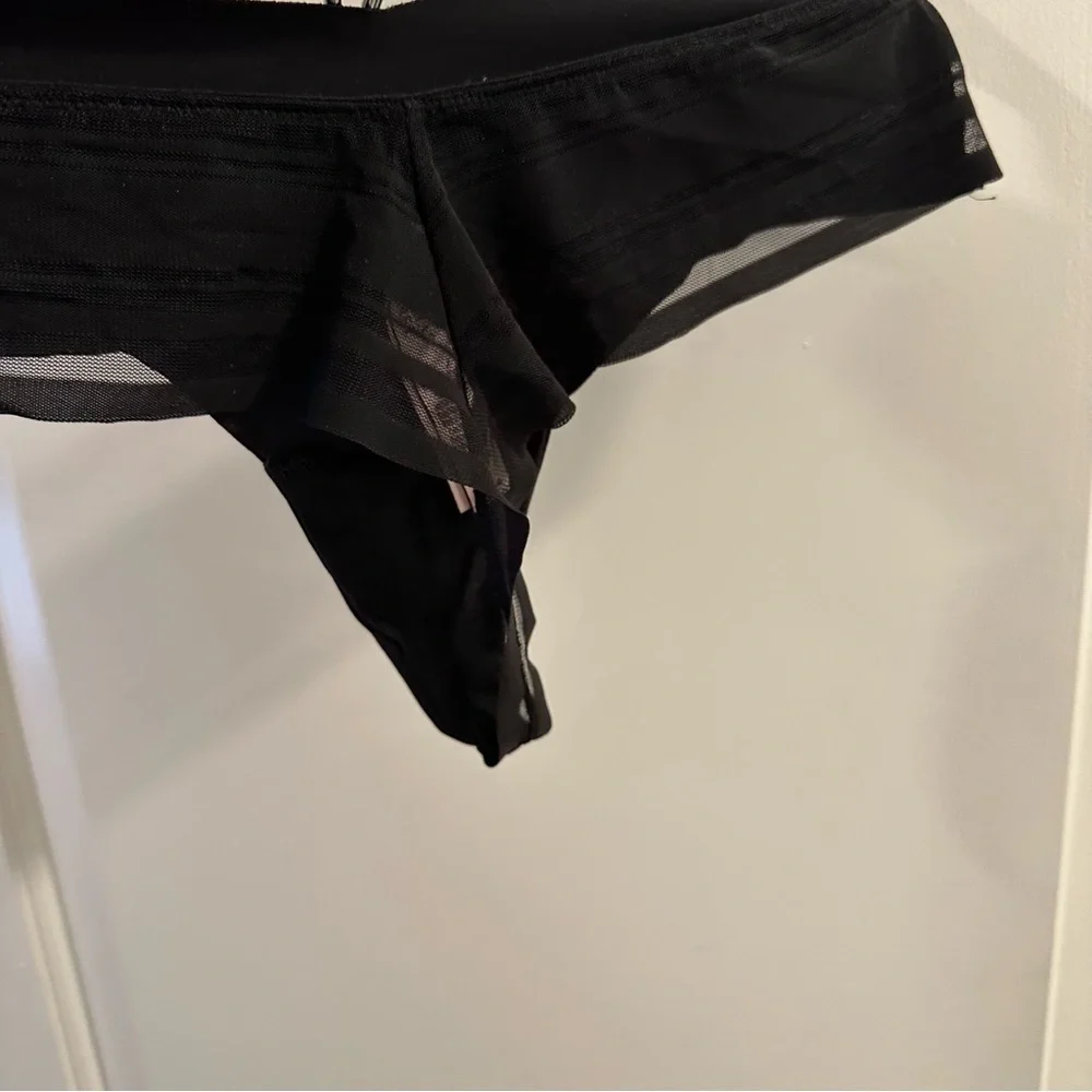 Victoria's Secret No-Show Lacie Thong Panty in Black